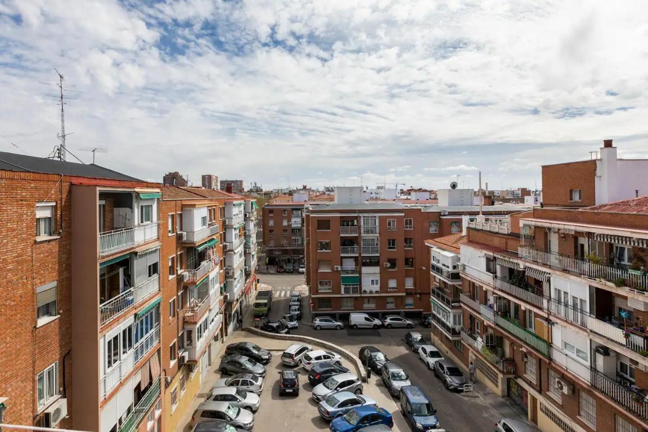 Linda Estancia Entre El Centro Y El Aeropuerto Apartment Madrid Exterior photo
